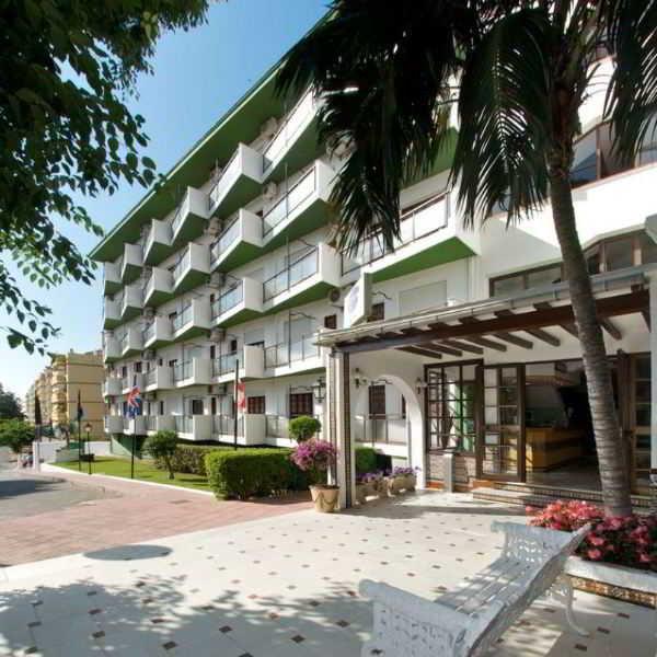 Kross Goya Benalmádena Exterior foto